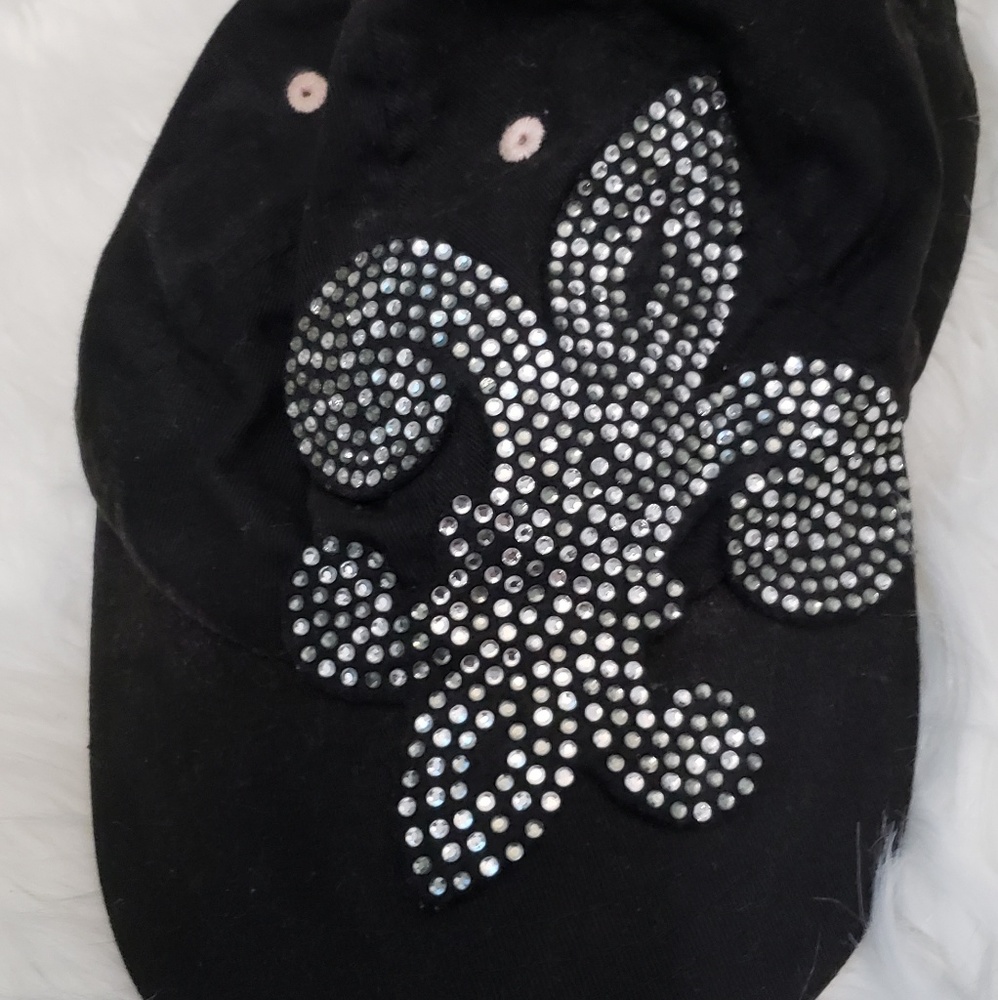 Black hat